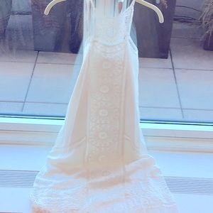 White Dess